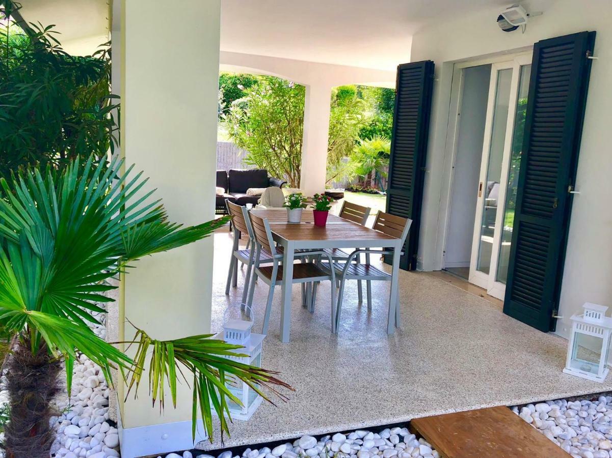 Italia Living Villa Паденге-суль-Гарда Экстерьер фото